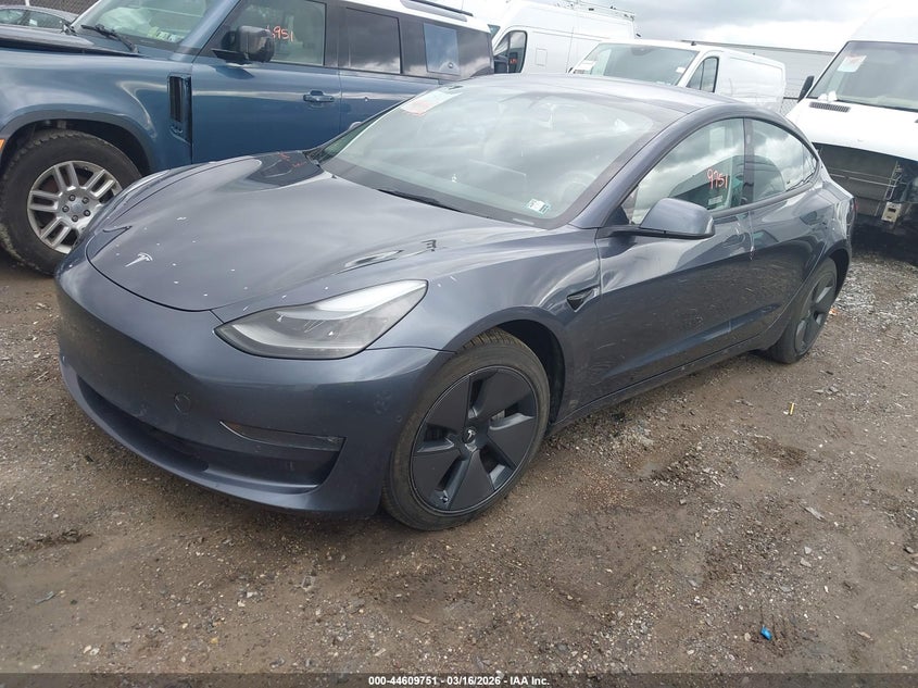 2022 Tesla Model 3 Long Range Dual Motor All-Wheel Drive