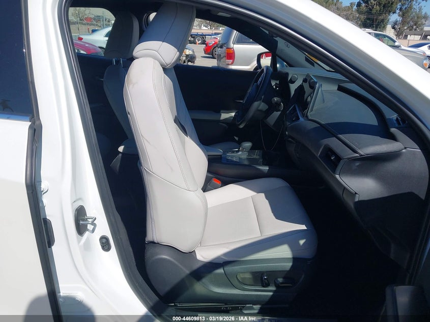 2025 Lexus Ux 300H Premium