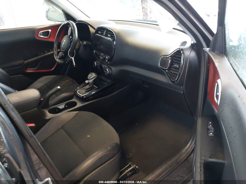 2023 Kia Soul Gt-Line