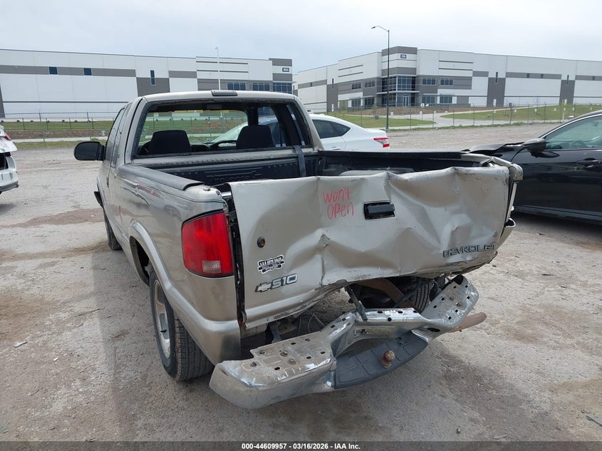 2003 Chevrolet S-10 Ls