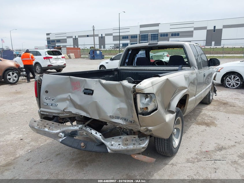 2003 Chevrolet S-10 Ls