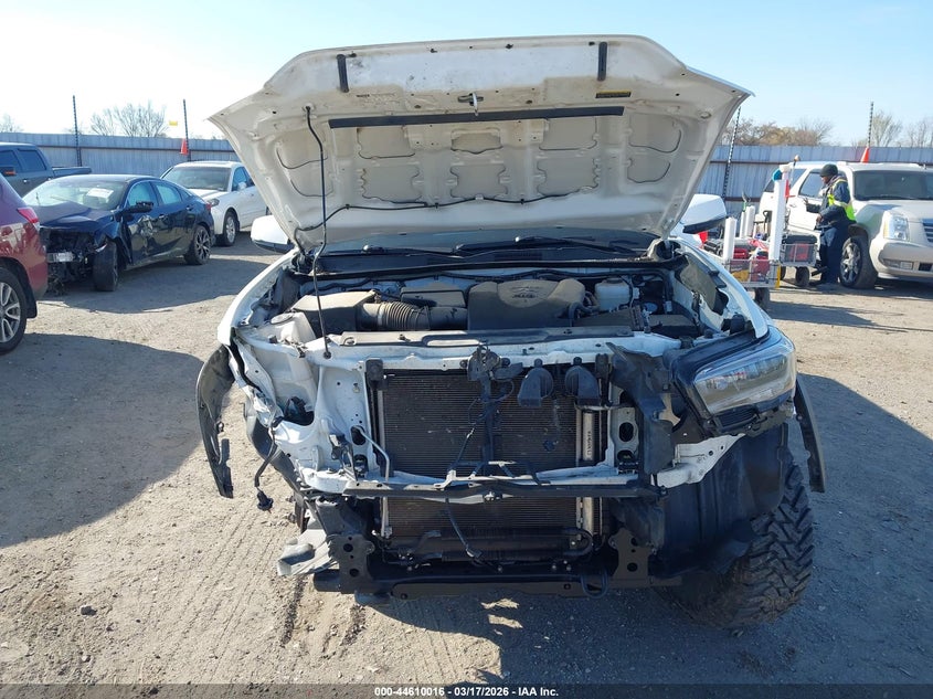 VIN 3TMCZ5AN4PM580063 2023 TOYOTA TACOMA TRD OFF ROAD