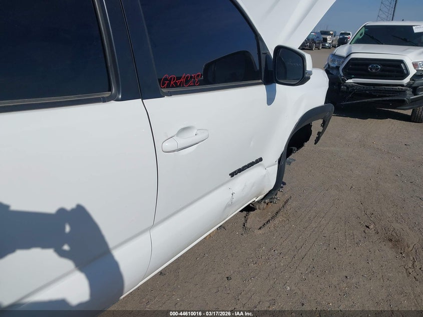 VIN 3TMCZ5AN4PM580063 2023 TOYOTA TACOMA TRD OFF ROAD