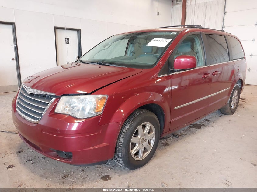 2010 Chrysler Town & Country Touring