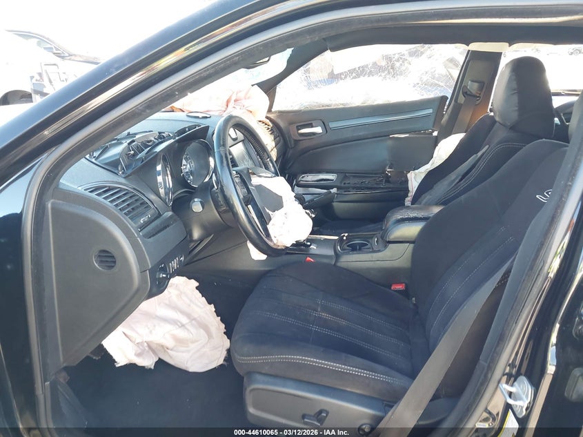 2012 Chrysler 300 S V6