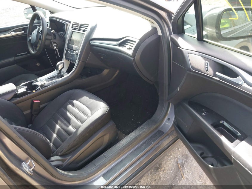 2014 Ford Fusion Hybrid Se