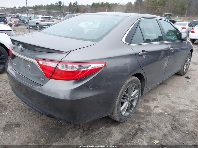 2016 Toyota Camry Se