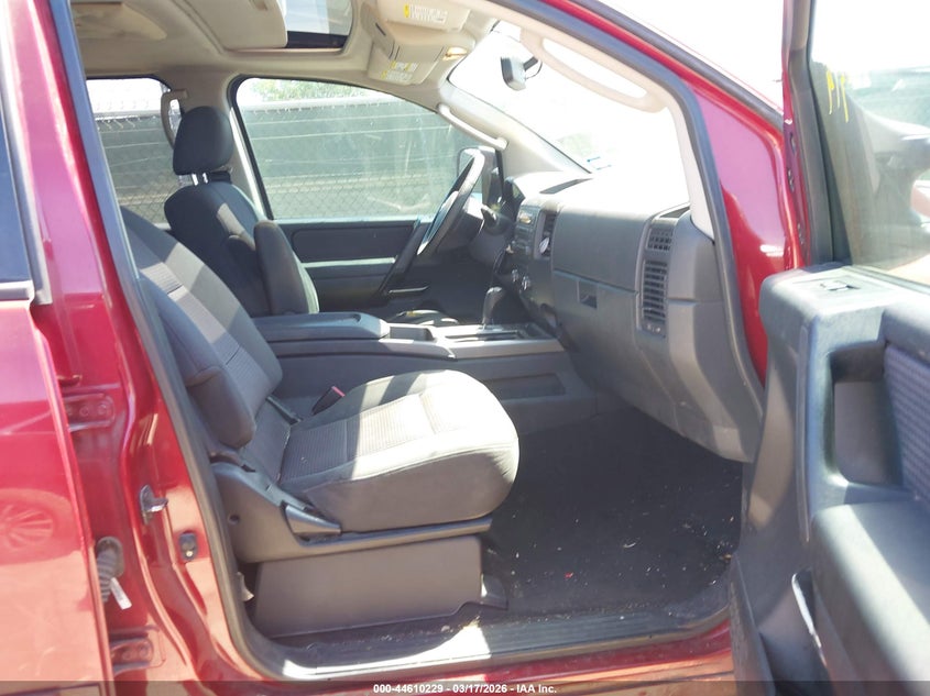 2009 Nissan Titan Se