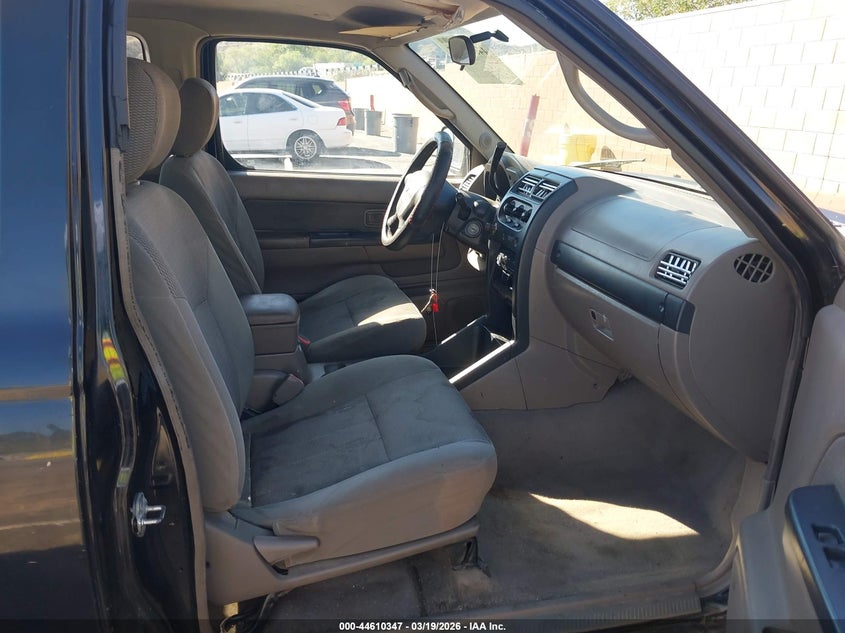 2004 Nissan Frontier Xe