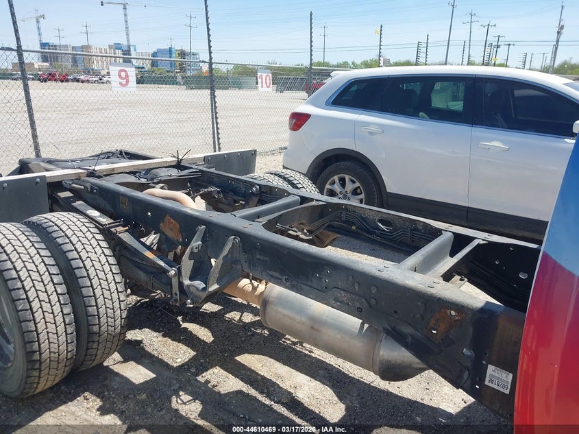 2017 Ram 5500 Chassis Tradesman/Slt VIN: 3C7WRNBLXHG668161 Lot: 44610469