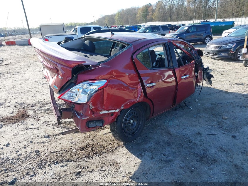 2016 Nissan Versa 1.6 Sv