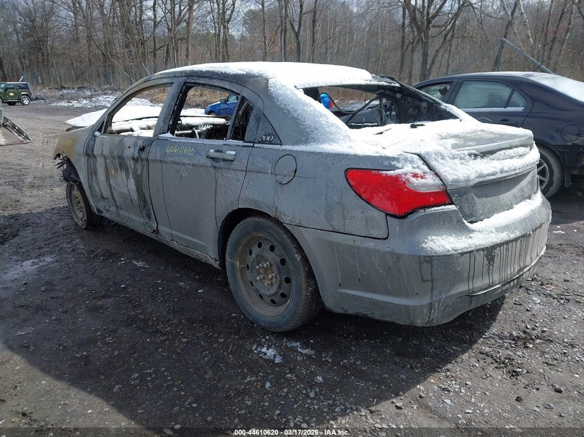 Vin: 1c3ccbabxcn273524, lot: 45107574, chrysler 200 lx 20123