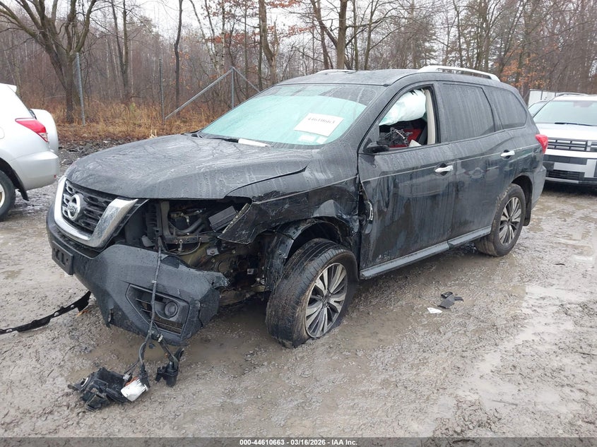 2017 Nissan Pathfinder S