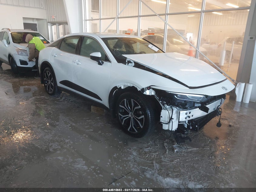 2023 Toyota Crown Xle