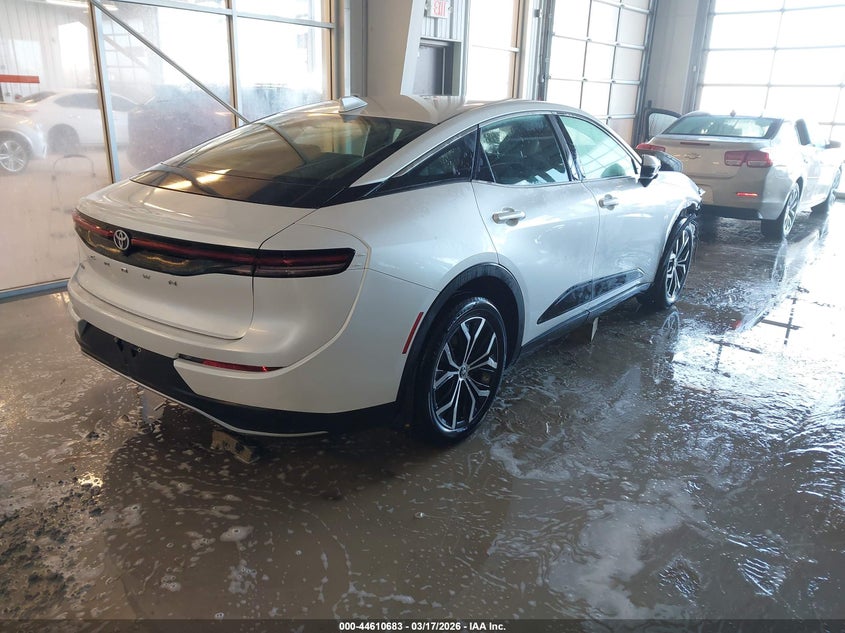 2023 Toyota Crown Xle