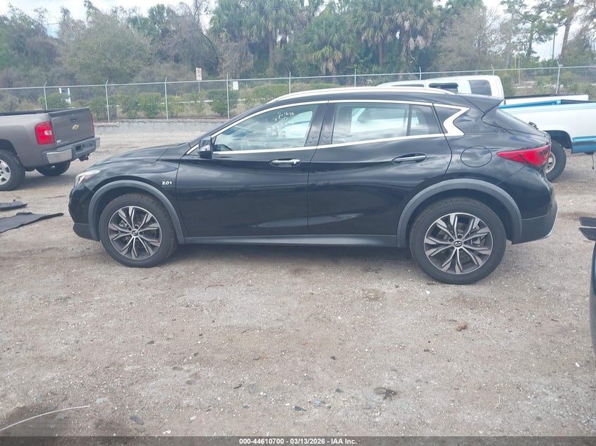 2017 Infiniti Qx30 Premium VIN: SJKCH5CR8HA034381 Lot: 44610700