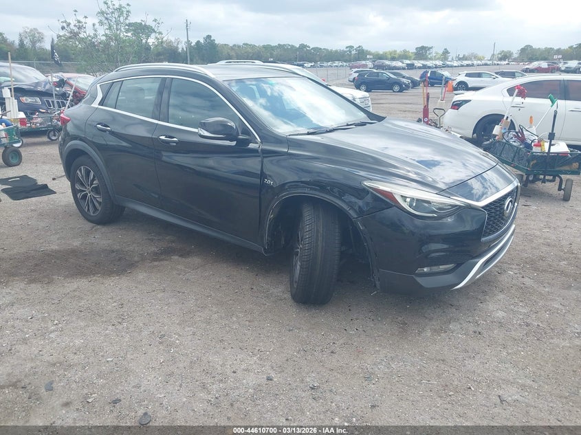 SJKCH5CR8HA034381 INFINITI QX30 Photo 1