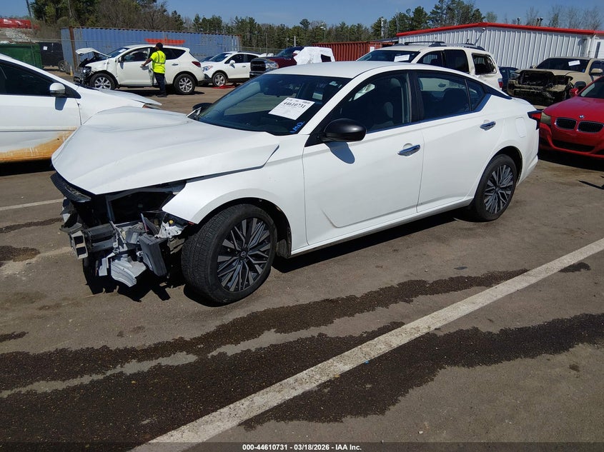 2024 Nissan Altima Sv Fwd