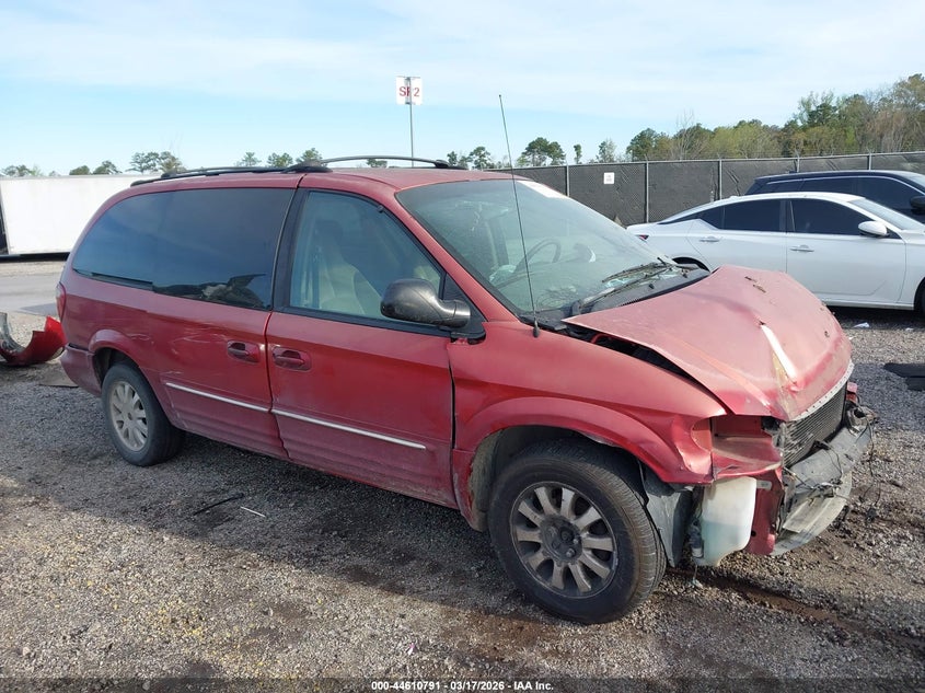 2002 Chrysler Town & Country Lxi