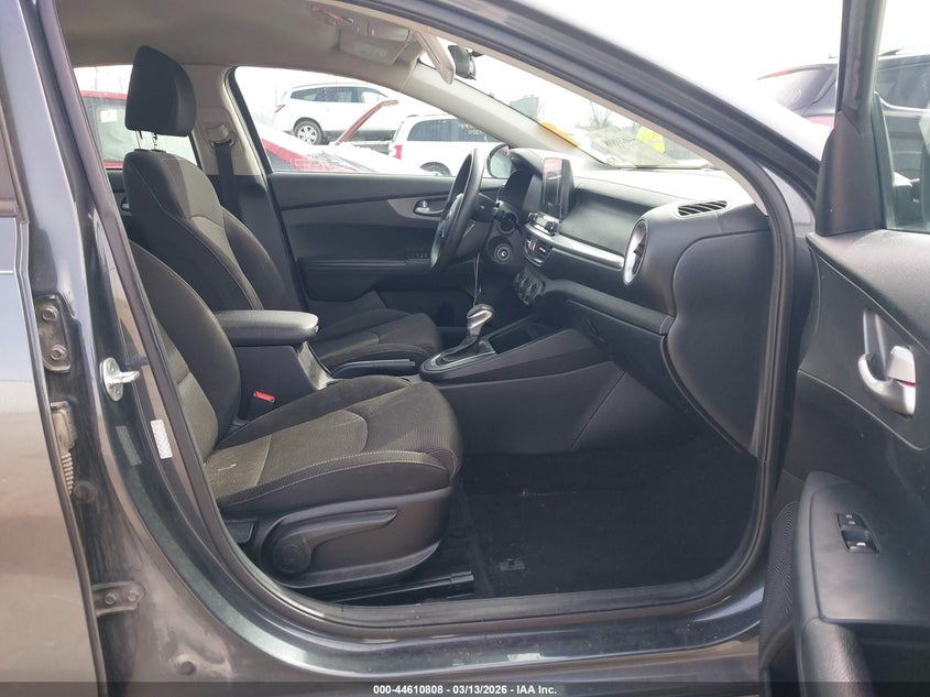 VIN 3KPF24ADXLE194710 2020 KIA FORTE LXS