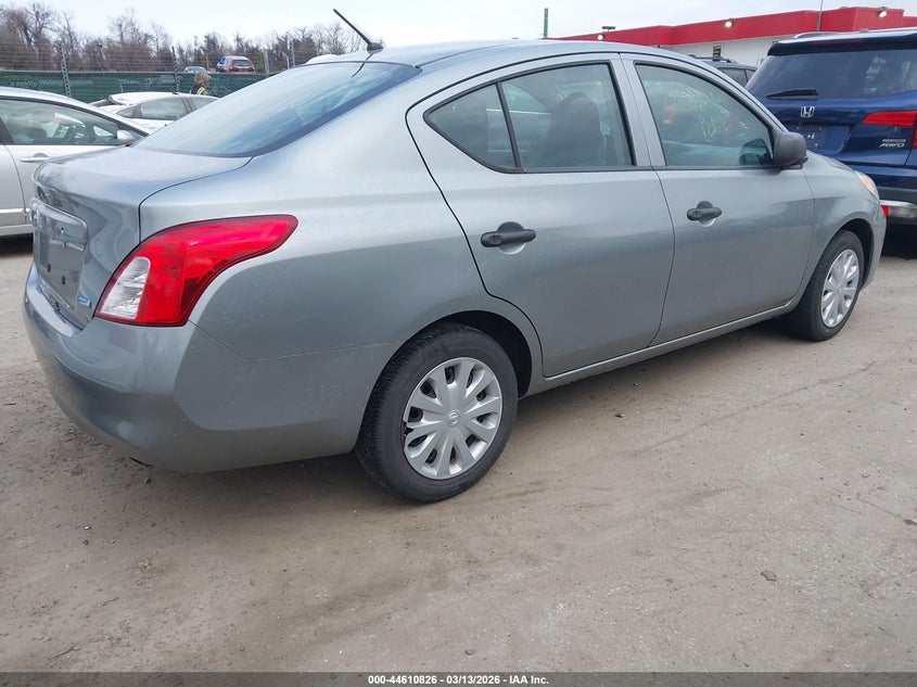 2012 Nissan Versa 1.6 S