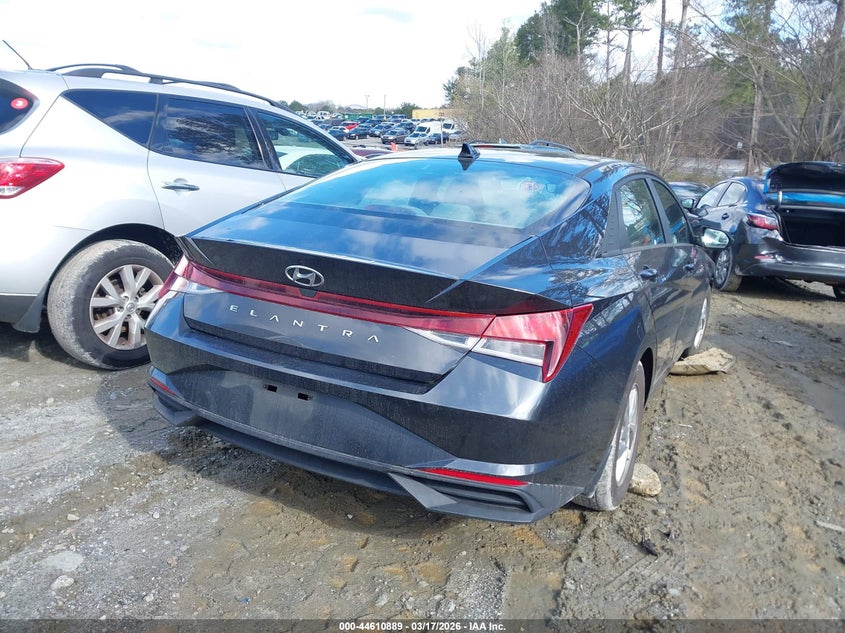 2021 Hyundai Elantra Se