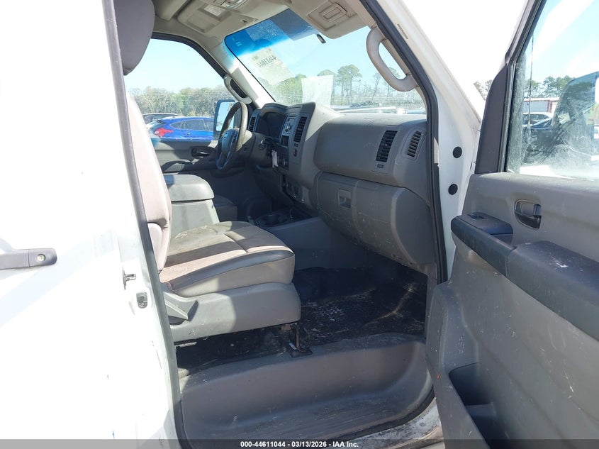 2015 Nissan Nv Cargo Nv2500 Hd Sv V6