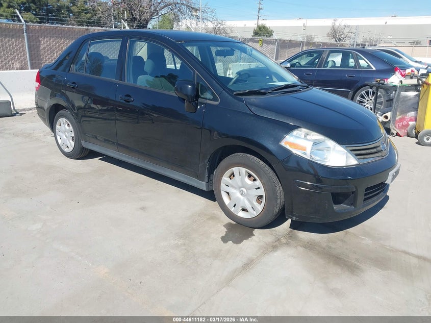 2011 Nissan Versa 1.8S