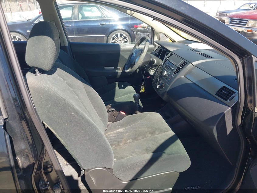 2011 Nissan Versa 1.8S