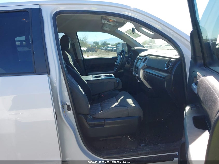 2018 Toyota Tundra Sr5 5.7L V8