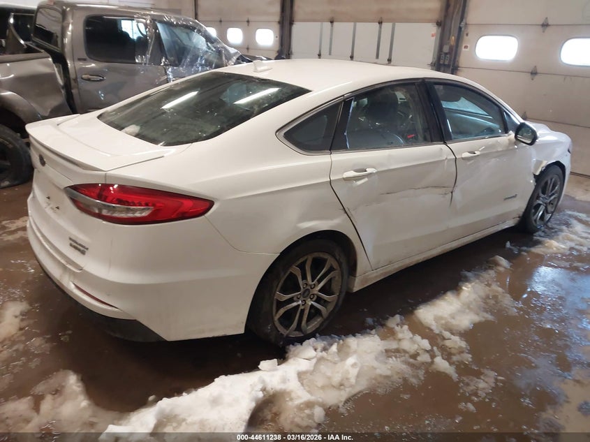2019 Ford Fusion Hybrid Titanium