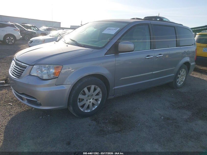 2015 Chrysler Town & Country Touring