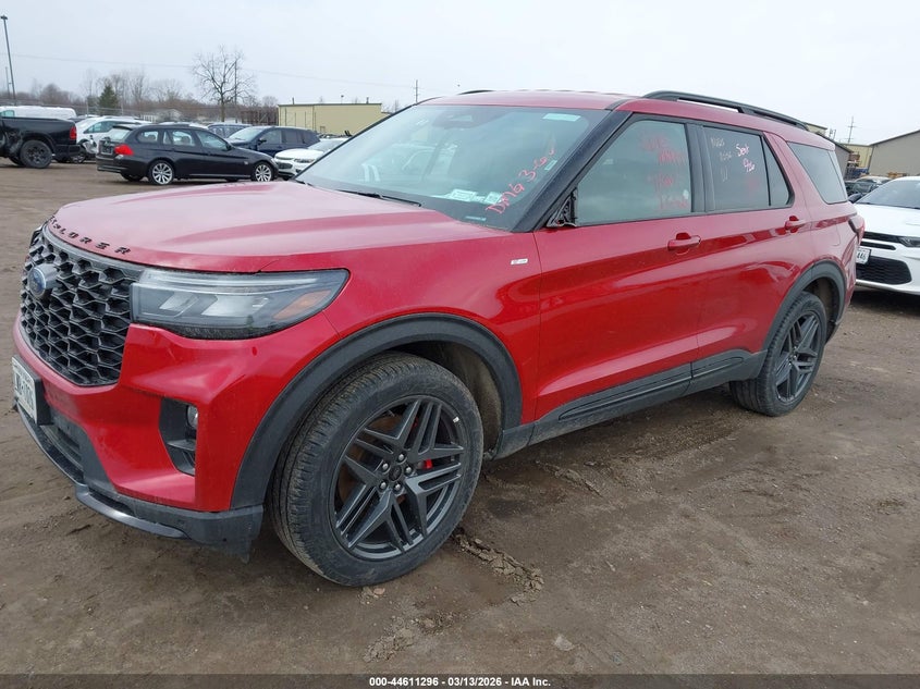 2025 Ford Explorer St-Line