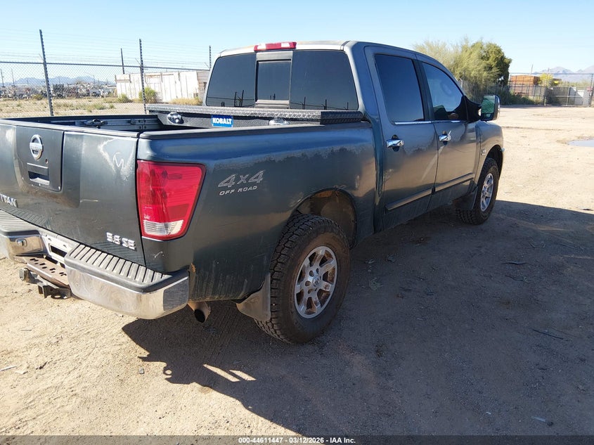 2004 Nissan Titan Se