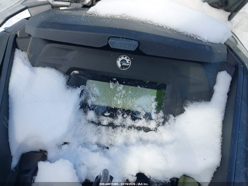 2025 SKI-DOO BACK COUNTRY X 800 auction photo 7