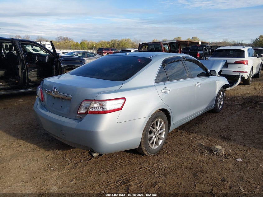 2011 Toyota Camry Hybrid