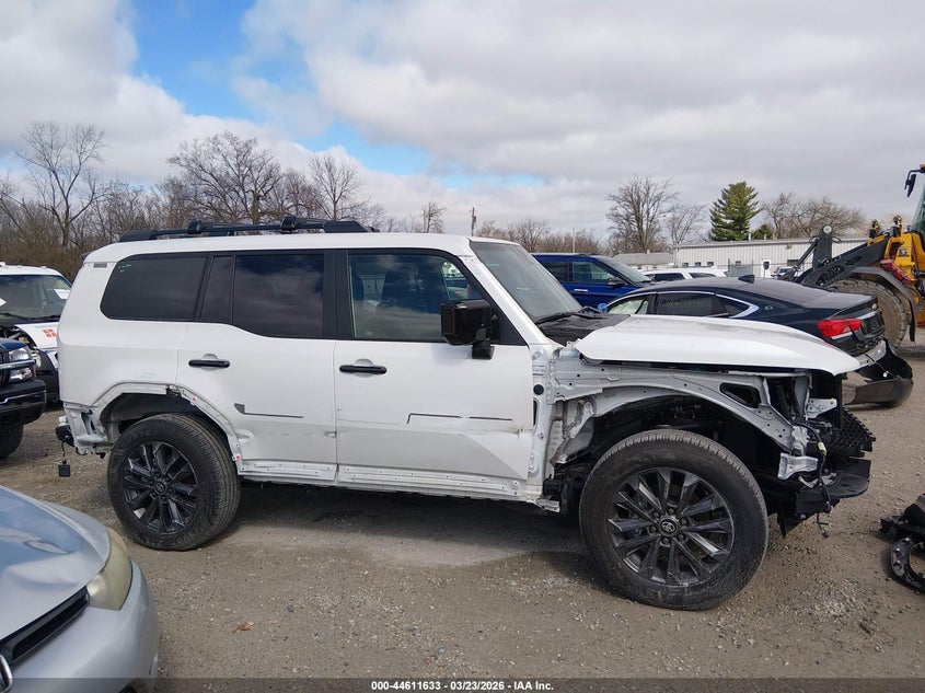 2025 Toyota Land Cruiser VIN: JTEABFAJXS5015678 Lot: 44611633