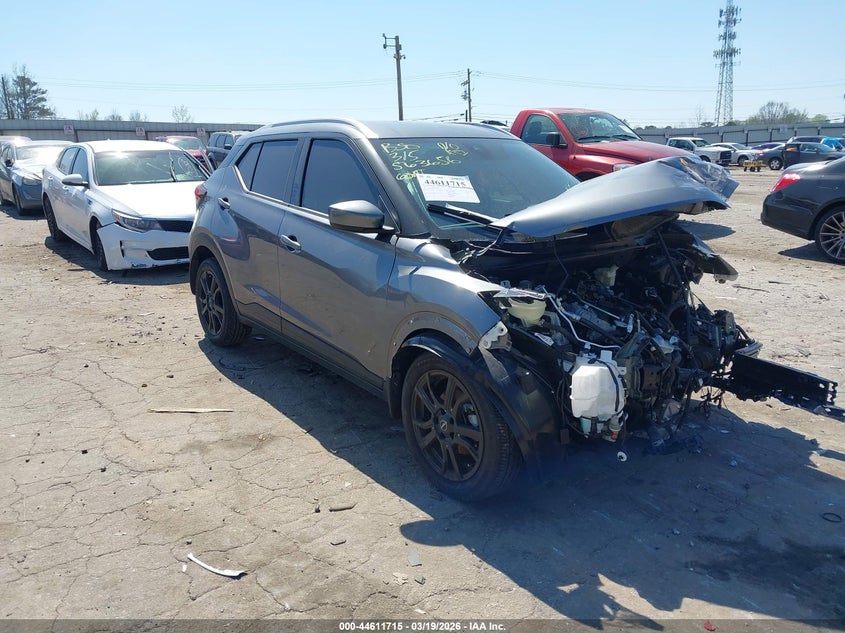 2023 Nissan Kicks Sv Xtronic Cvt