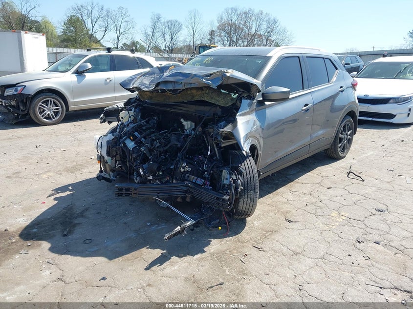 2023 Nissan Kicks Sv Xtronic Cvt