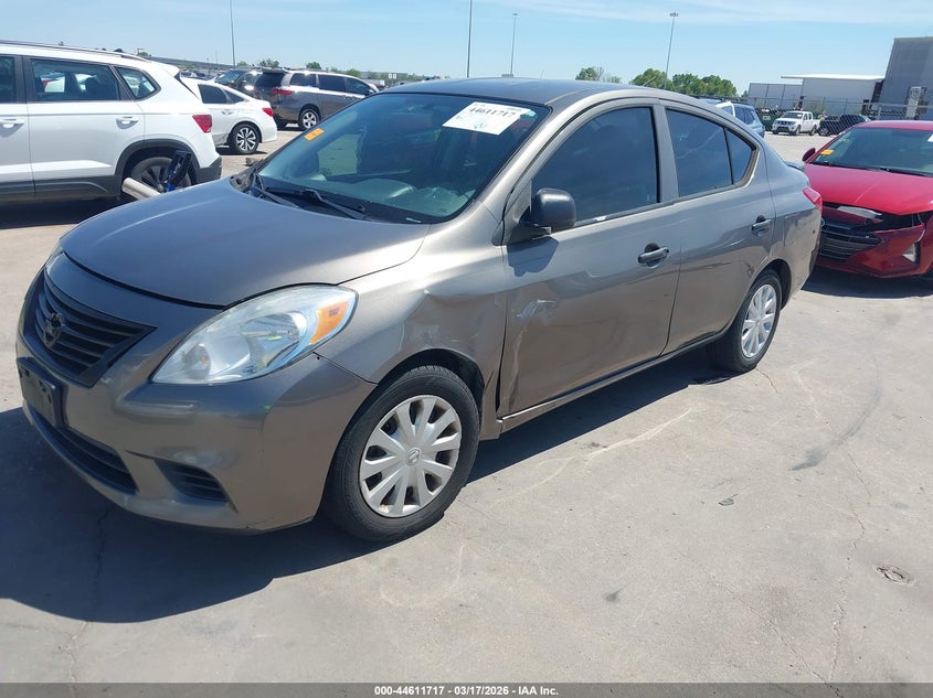 2014 Nissan Versa 1.6 S+