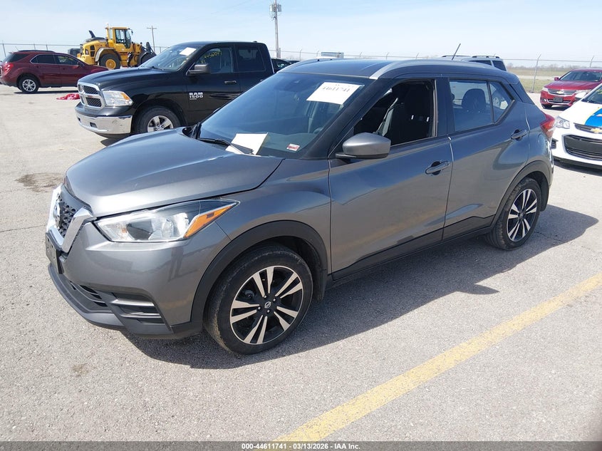 2020 Nissan Kicks Sv Xtronic Cvt