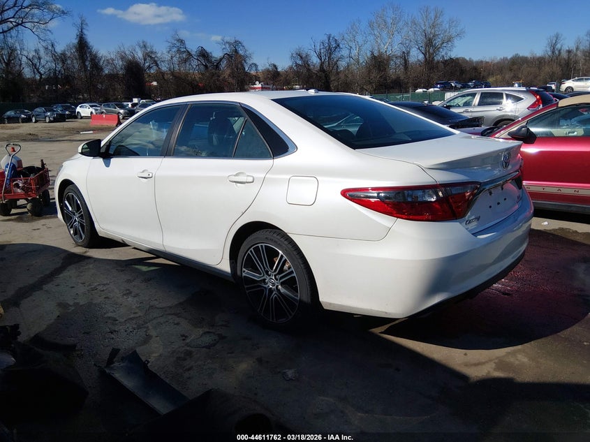 2016 Toyota Camry Se