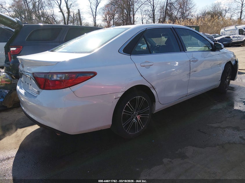 2016 Toyota Camry Se