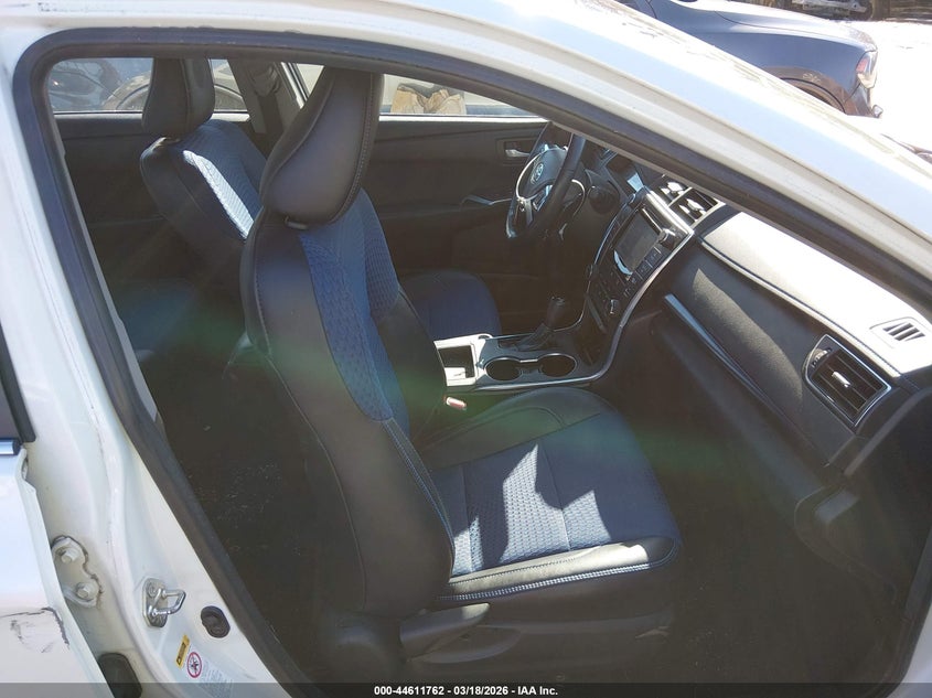 2016 Toyota Camry Se