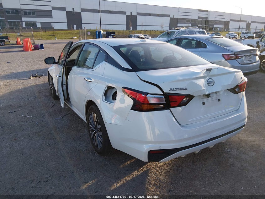 2023 Nissan Altima Sv Fwd