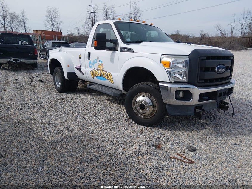 2015 FORD F-350 XL