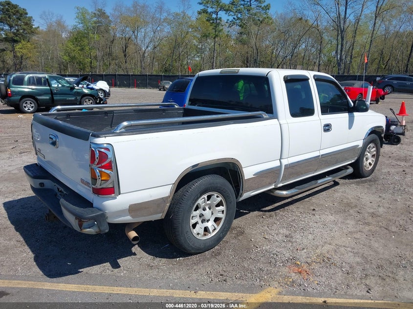 2005 GMC Sierra 1500 Work Truck