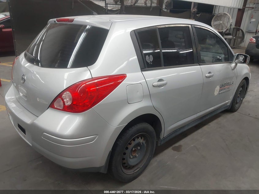 2011 Nissan Versa 1.8S