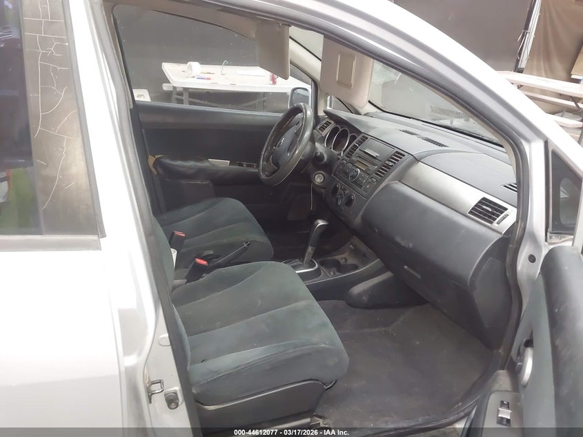 2011 Nissan Versa 1.8S