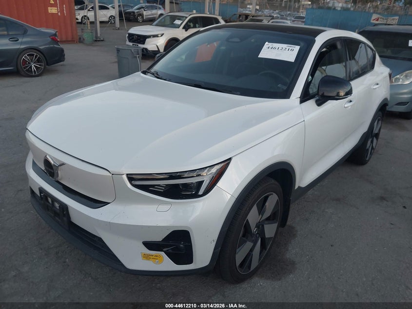 Vin: yv4ed3gm7p2032282, lot: 45109164, volvo c40 recharge pure electric twin ultimate 20232